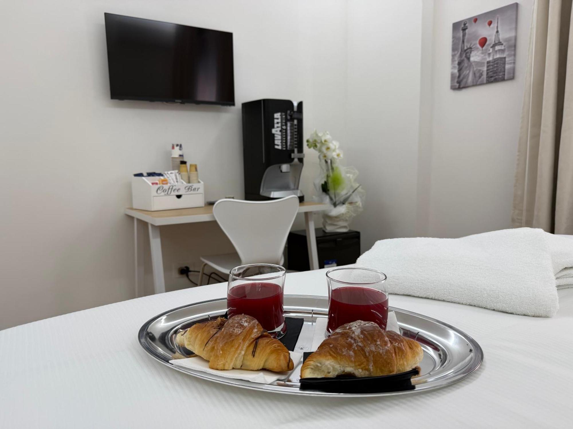 Emy Suites Civitavecchia Eksteriør billede