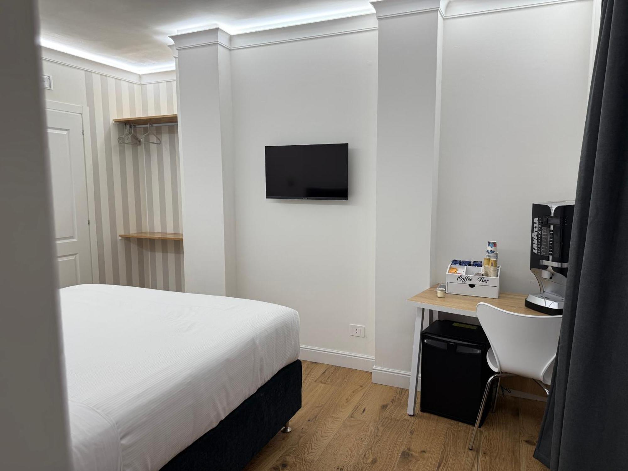 Emy Suites Civitavecchia Eksteriør billede