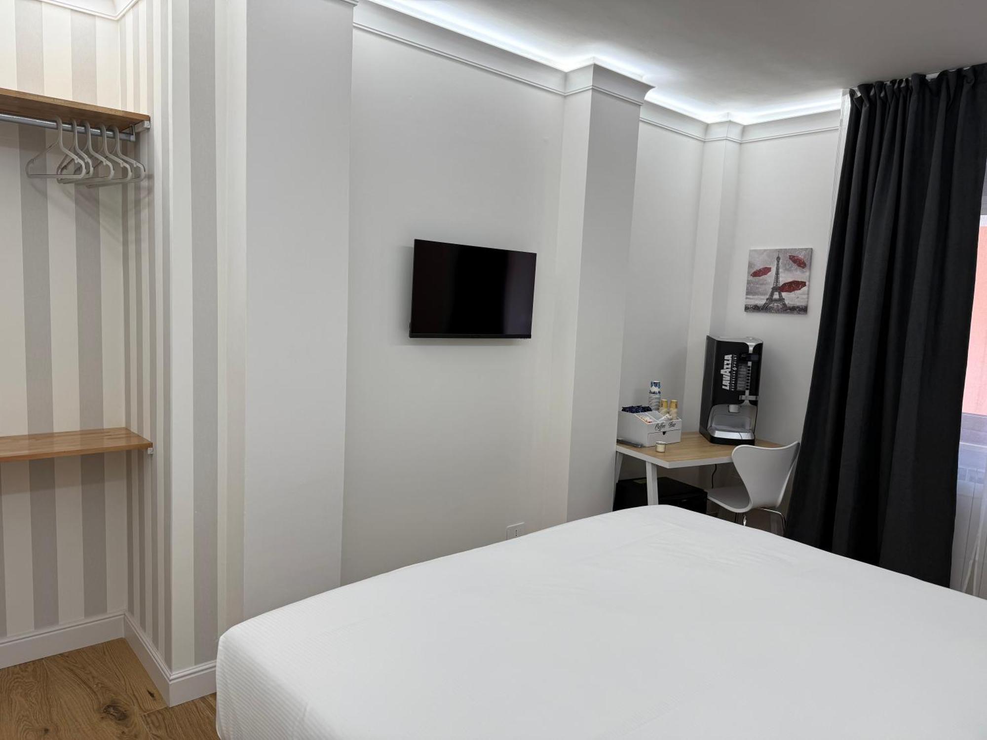 Emy Suites Civitavecchia Eksteriør billede