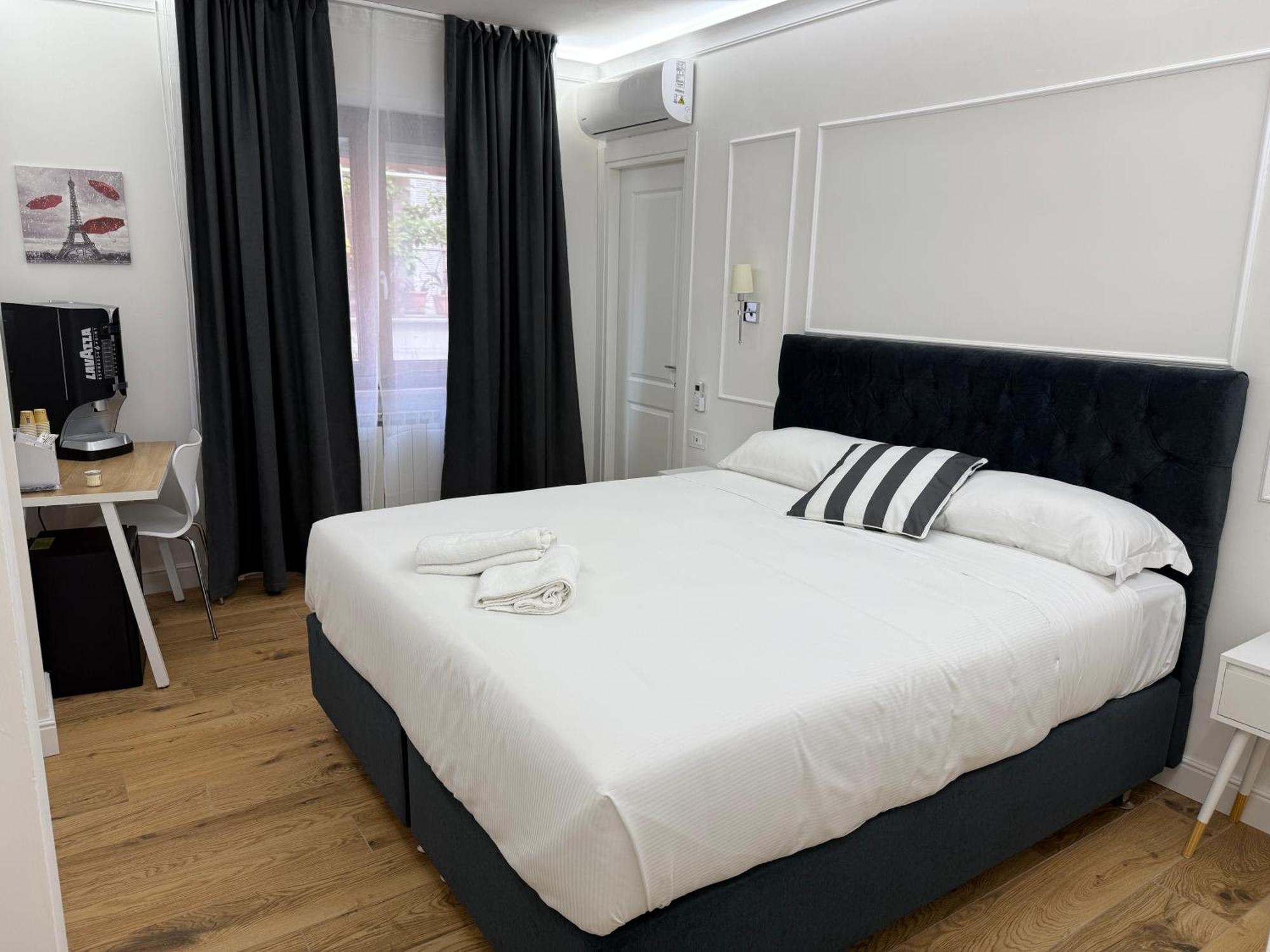 Emy Suites Civitavecchia Eksteriør billede